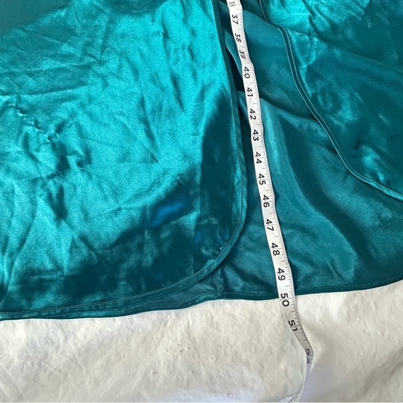 VICTORIAS SECRET VTG Gold Label Satin Green Maxi Nightgown Slip Dress Size S - Picture 11 of 13